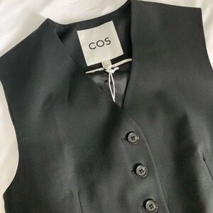 COS Minimal Black Button-Front Vest